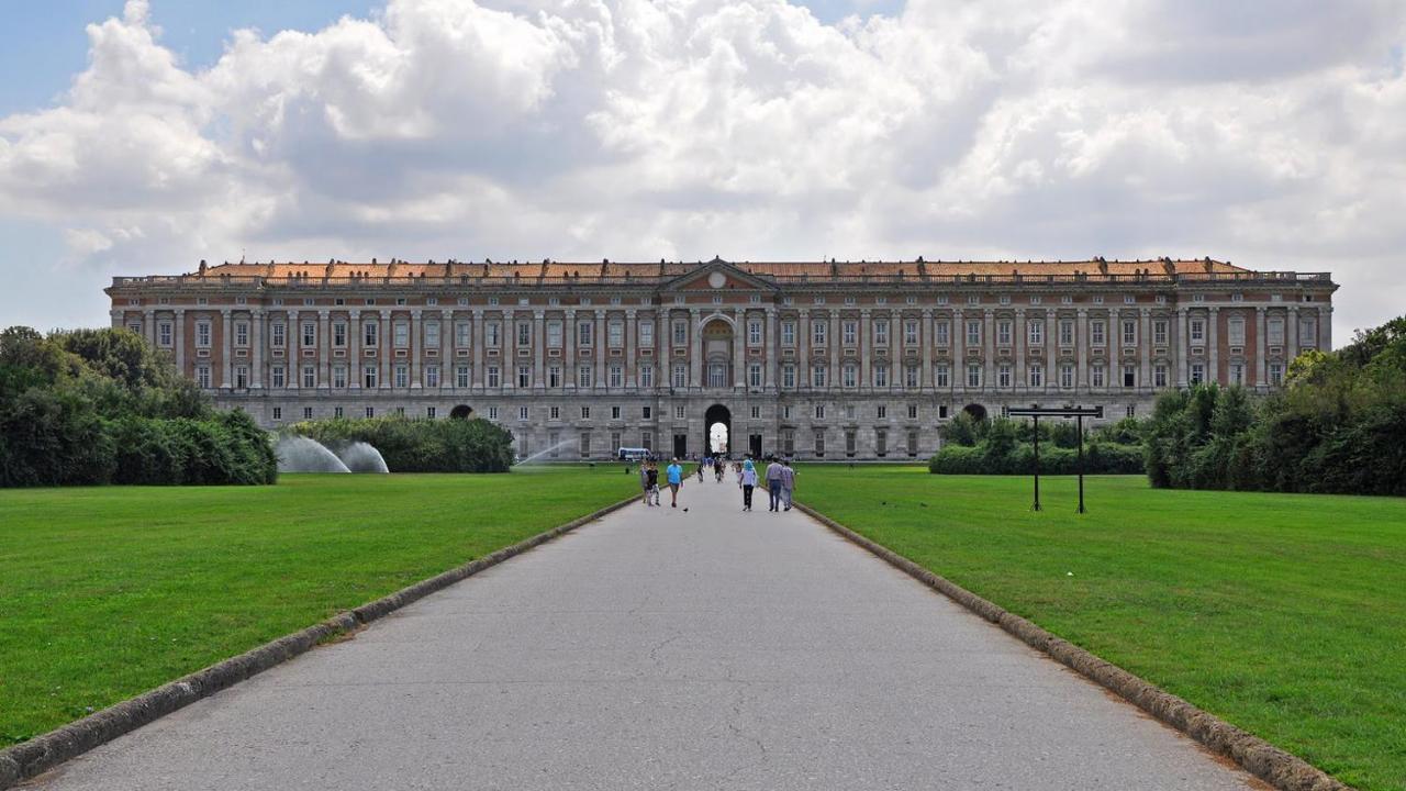 Casa Castagna Acomodação com café da manhã Caserta Exterior foto